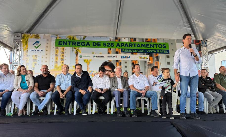 Sonho realizado: governador entrega residencial com 528 apartamentos em Guarapuava