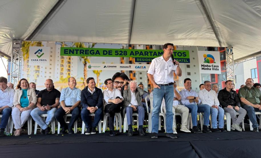 Sonho realizado: governador entrega residencial com 528 apartamentos em Guarapuava