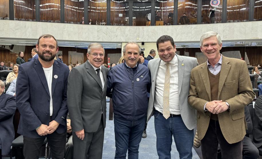 Cohapar é homenageada pelos seus 60 anos em sessão solene na ALEP