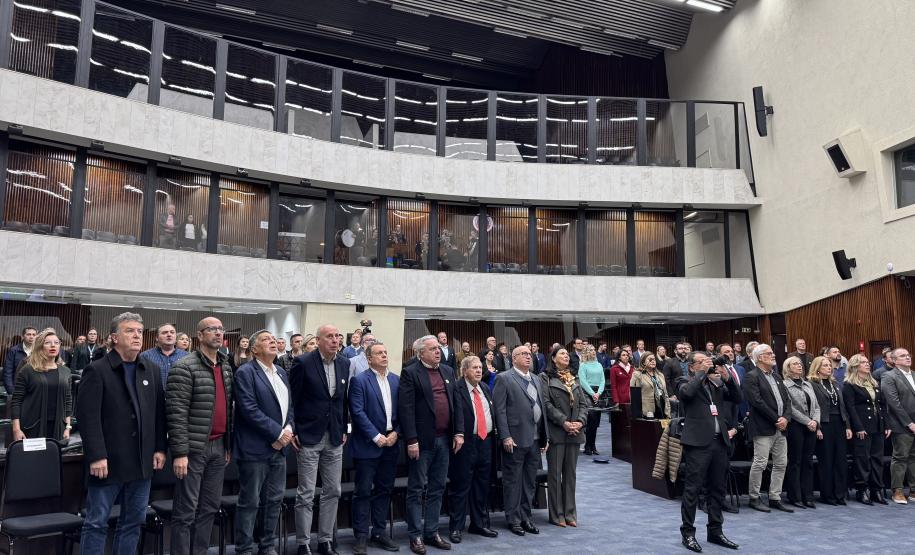 Cohapar é homenageada pelos seus 60 anos em sessão solene na ALEP
