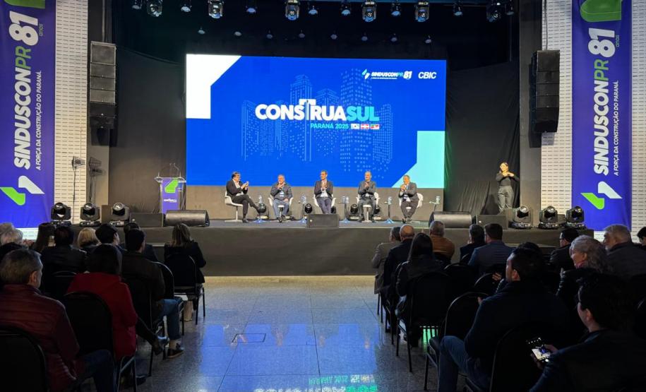 Presidente da Cohapar participa de painel sobre Habitação de Interesse Social no Construa Sul