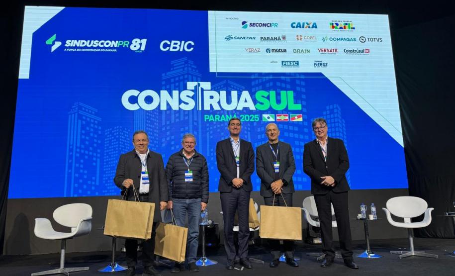 Presidente da Cohapar participa de painel sobre Habitação de Interesse Social no Construa Sul