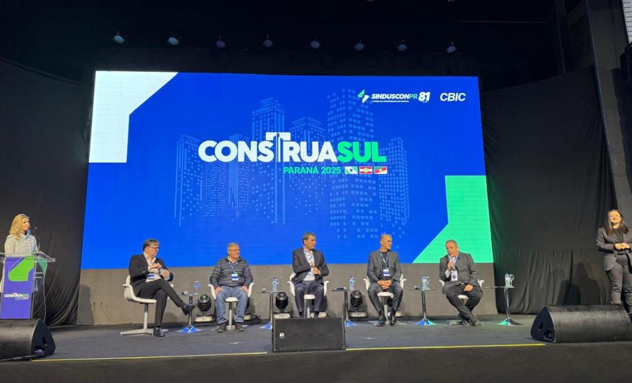 Presidente da Cohapar participa de painel sobre Habitação de Interesse Social no Construa Sul