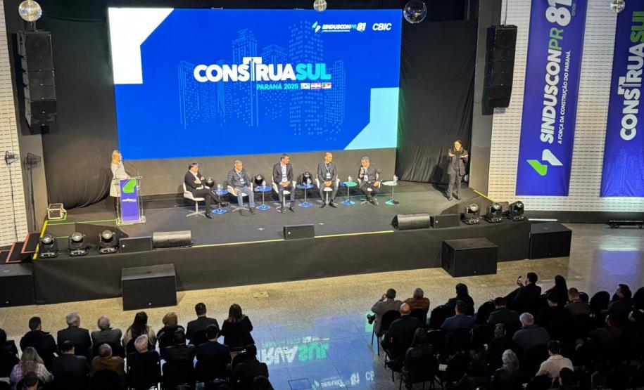 Presidente da Cohapar participa de painel sobre Habitação de Interesse Social no Construa Sul