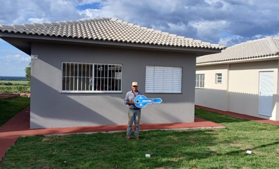 Em São Tomé e São Manoel do Paraná, 49 famílias conquistam a casa própria com apoio do Estado