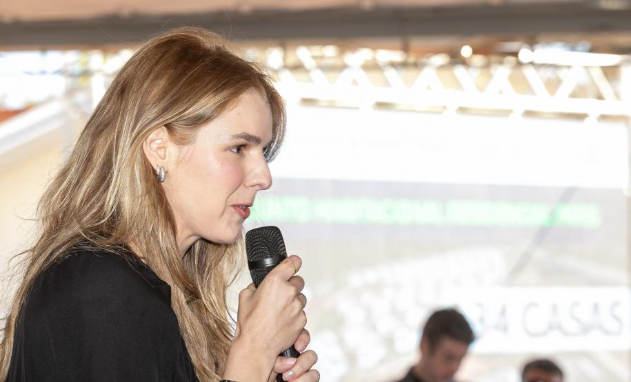 Com ajuda do Estado, 134 famílias de Andirá conquistam a casa própria