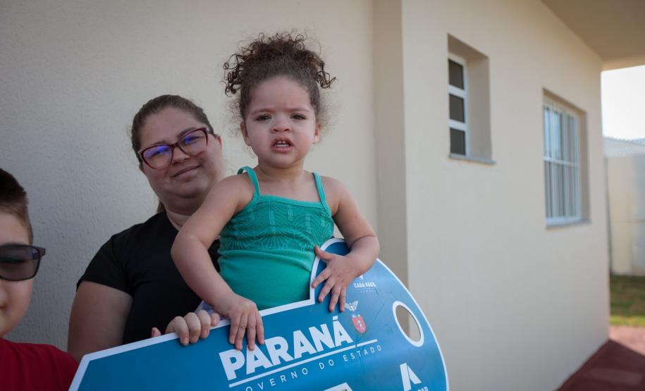 Casa Fácil: governador entrega residencial com 84 moradias em Paiçandu