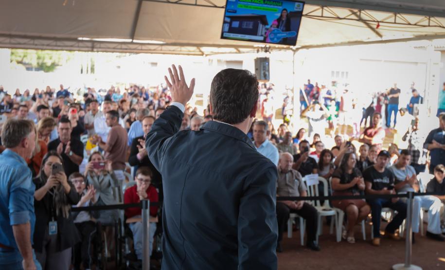 Casa Fácil: governador entrega residencial com 84 moradias em Paiçandu