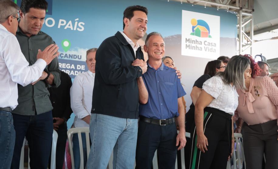 Casa Fácil: governador entrega residencial com 84 moradias em Paiçandu