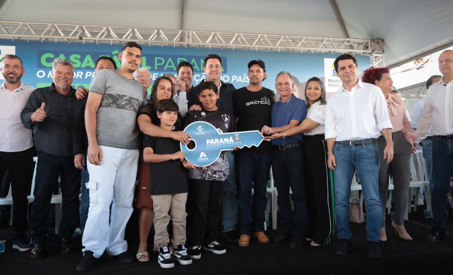 Casa Fácil: governador entrega residencial com 84 moradias em Paiçandu