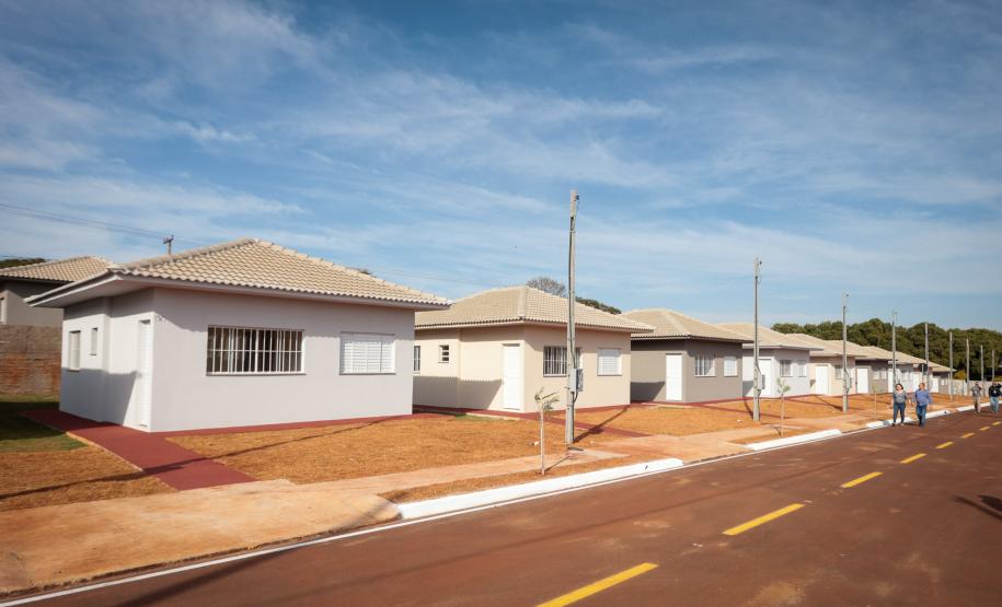 Casa Fácil: governador entrega residencial com 84 moradias em Paiçandu