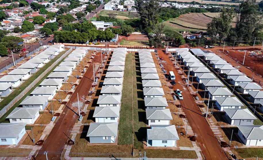 Casa Fácil: governador entrega residencial com 84 moradias em Paiçandu