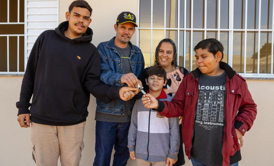 Casa Fácil: governador entrega residencial com 84 moradias em Paiçandu