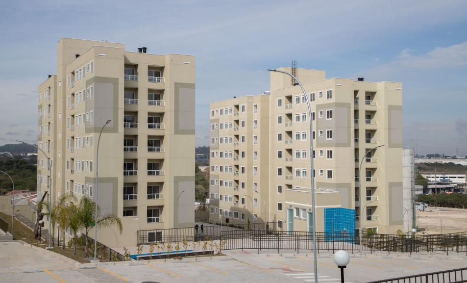 Entrega de dois módulos do Residencial Cores de Outono beneficia 256 famílias na capital