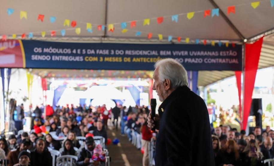 Erguido com apoio do Estado, bairro planejado de Ponta Grossa recebe 293 moradores