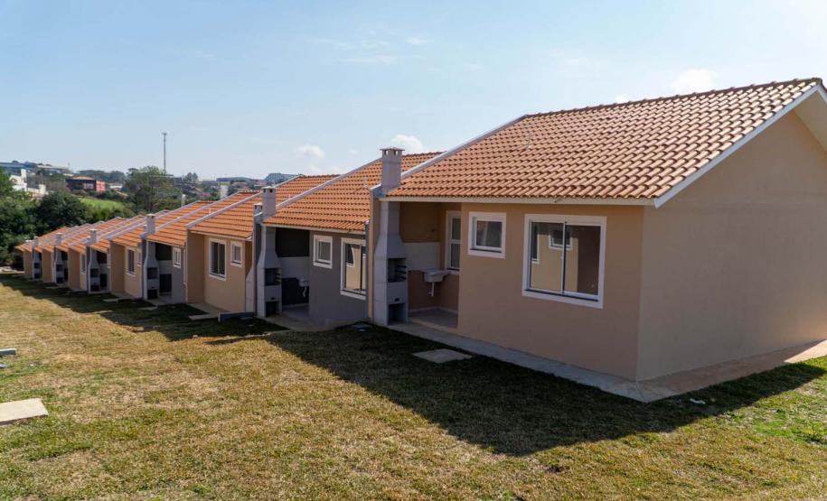 Estado investe quase R$ 1 milhão para ajudar 46 famílias de Irati a comprarem a casa própria