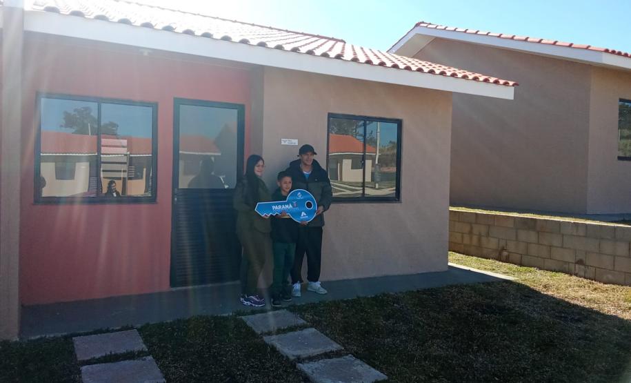 Com R$ 4,4 milhões do Estado, novo residencial de Ponta Grossa beneficia 226 famílias