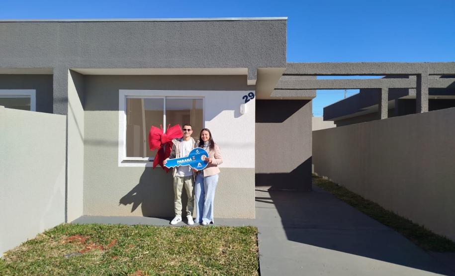 Cohapar entrega empreendimento com 40 casas em Ponta Grossa