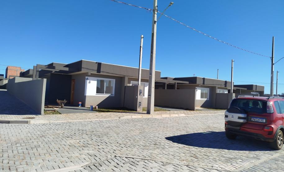 Cohapar entrega empreendimento com 40 casas em Ponta Grossa