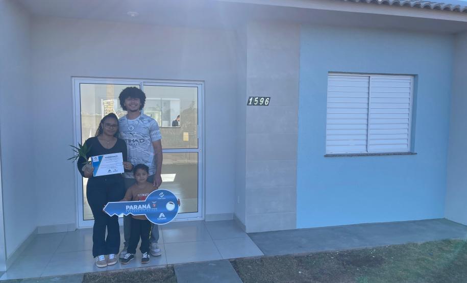 Cohapar entrega mais um módulo do Residencial Novo Bronzel com 47 imóveis subsidiados pelo Estado