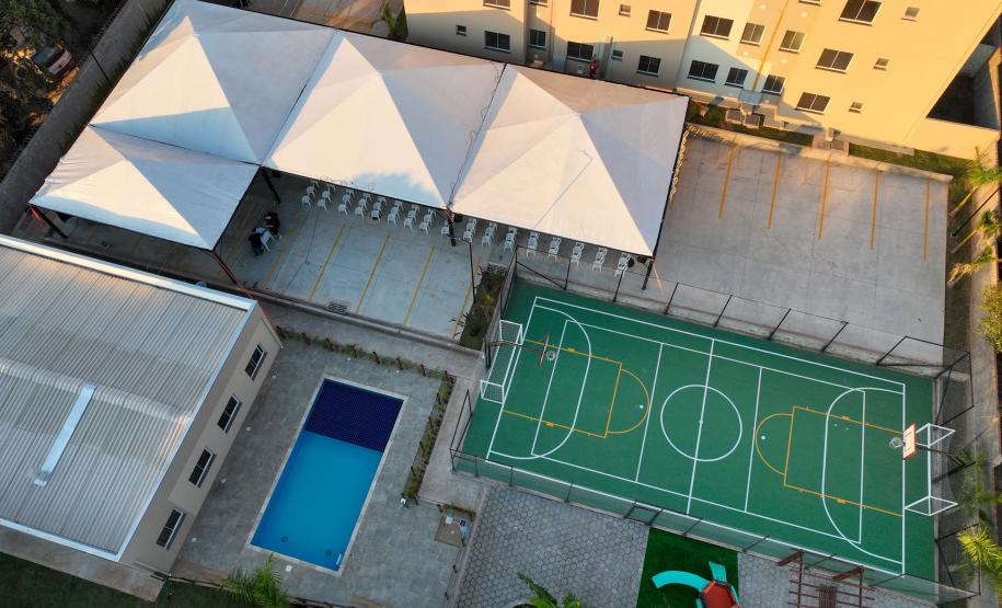 Governador entrega condomínio com 88 apartamentos em Santo Antônio da Platina