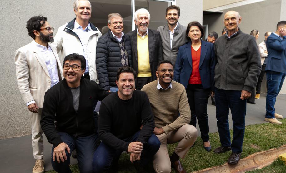 Estado entrega residencial com 128 apartamentos para atender famílias de Londrina