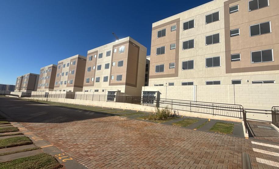 Com R$ 4,6 milhões do Casa Fácil, novo residencial com 240 imóveis é entregue em Londrina