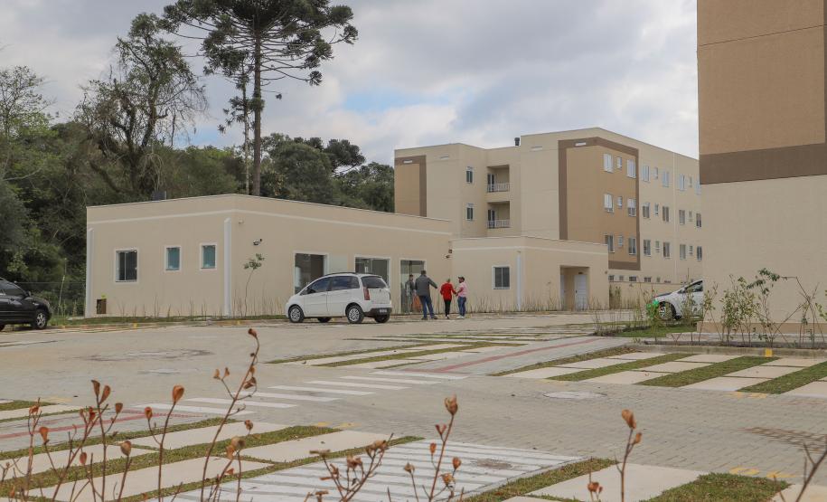 Entrega do primeiro módulo do Residencial Camembert beneficia 128 famílias de Araucária