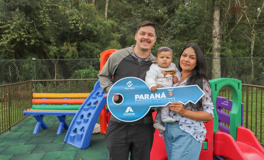 Entrega do primeiro módulo do Residencial Camembert beneficia 128 famílias de Araucária