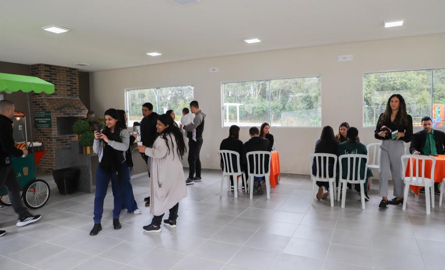 Entrega do primeiro módulo do Residencial Camembert beneficia 128 famílias de Araucária