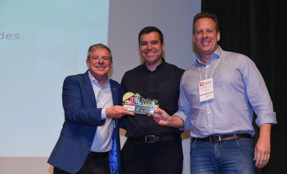 Paraná ganha reconhecimento nacional com programa inédito para idosos conquistarem a moradia própria