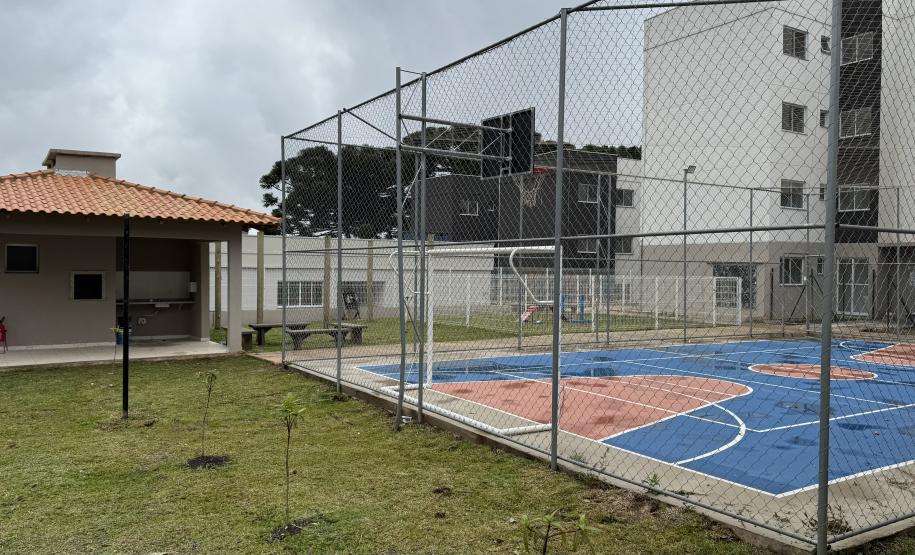 Governador inaugura condomínio clube com 864 apartamentos em Almirante Tamandaré