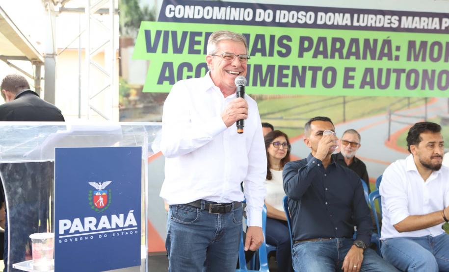 Ratinho Junior inaugura Condomínio do Idoso de Campo Mourão com 40 casas