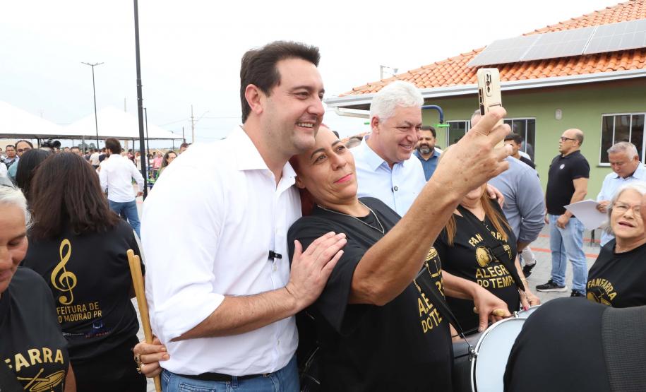 Ratinho Junior inaugura Condomínio do Idoso de Campo Mourão com 40 casas