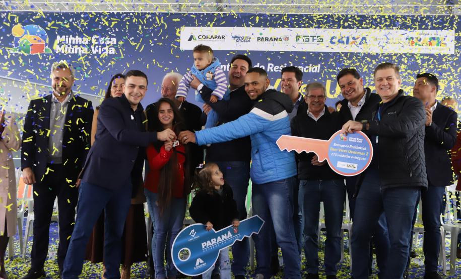 Com entrega de 275 casas, Estado conclui bairro planejado em Ponta Grossa