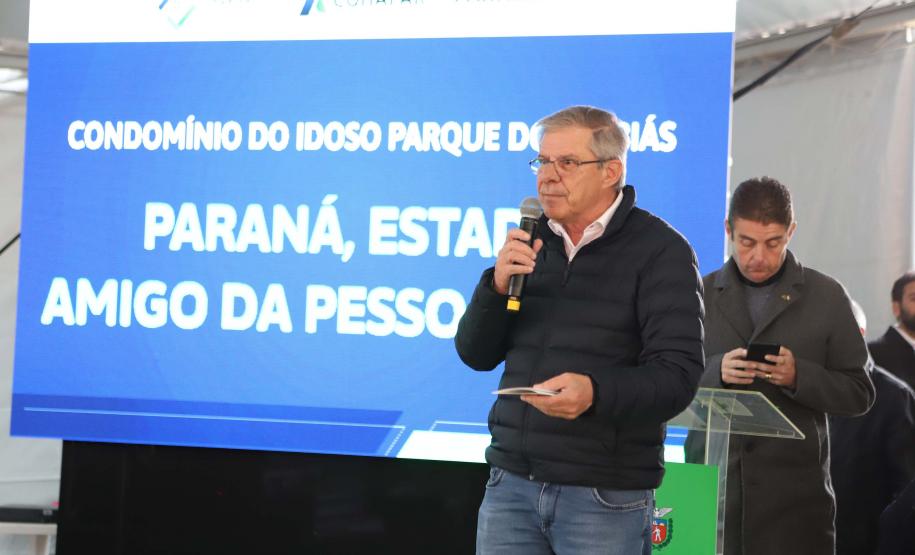 Governador entrega Condomínio do Idoso com 40 unidades e piscina térmica em Ponta Grossa