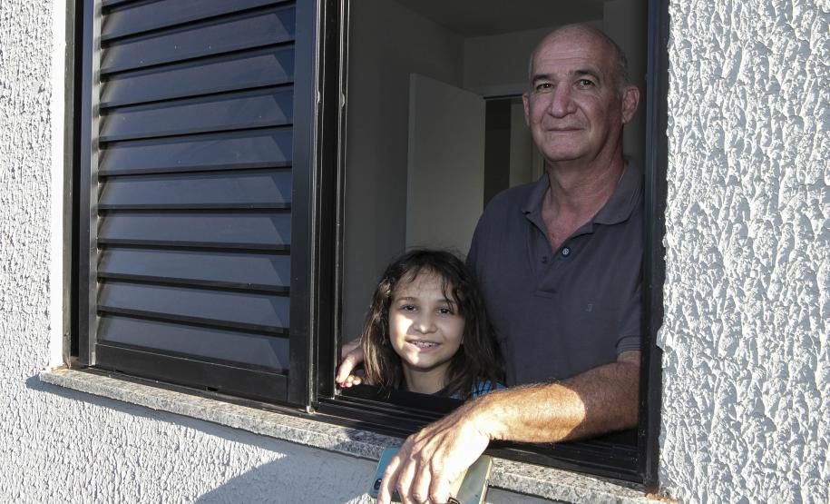 “Agora é meu”: idoso celebra 1ª casa própria com ajuda do Casa Fácil Paraná Terceira Idade