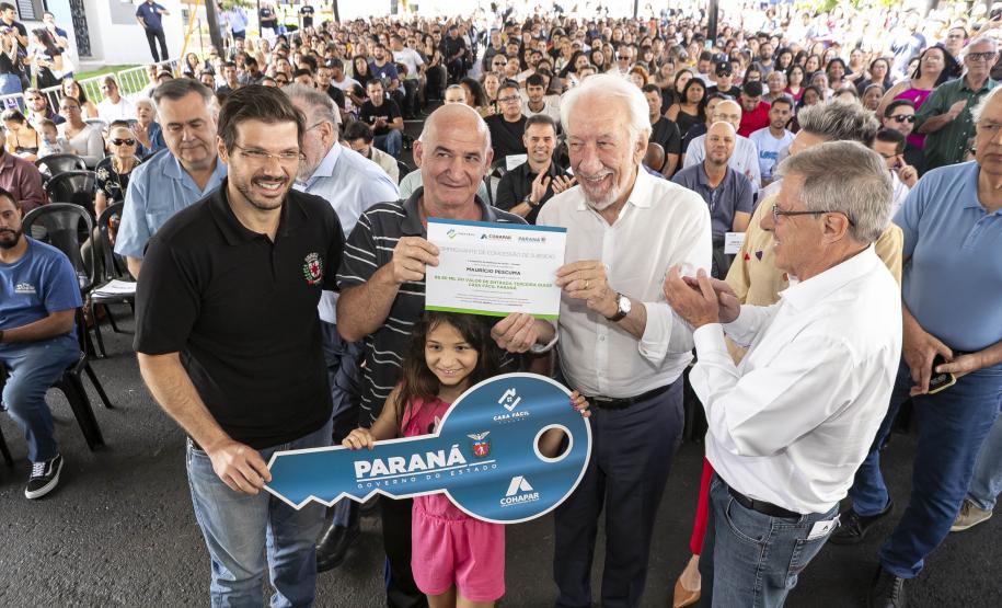 “Agora é meu”: idoso celebra 1ª casa própria com ajuda do Casa Fácil Paraná Terceira Idade
