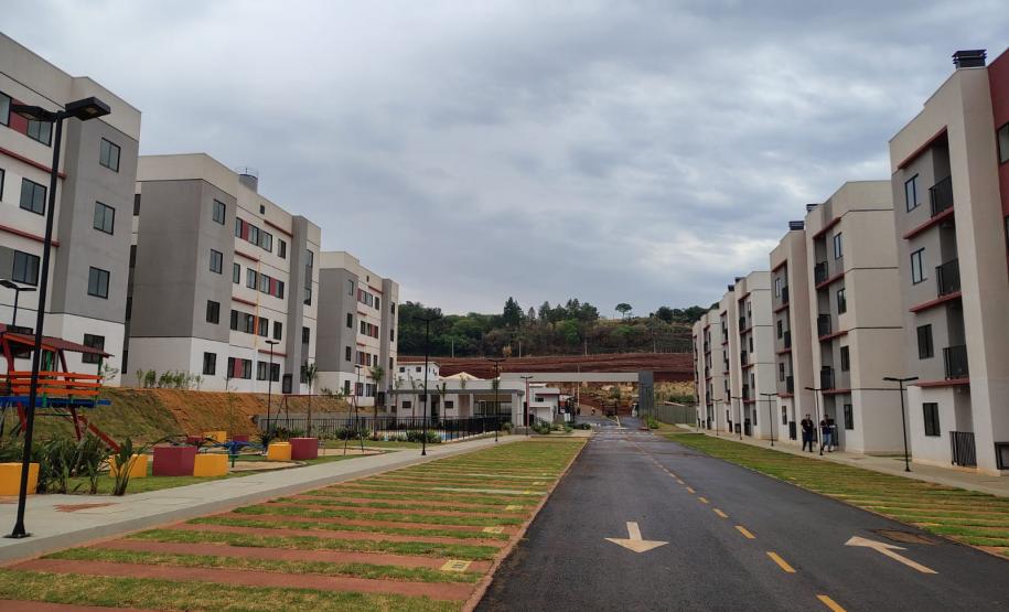 Em Londrina, Programa Casa Fácil Paraná investe mais de R$ 4,6 milhões em novo residencial com 240 imóveis