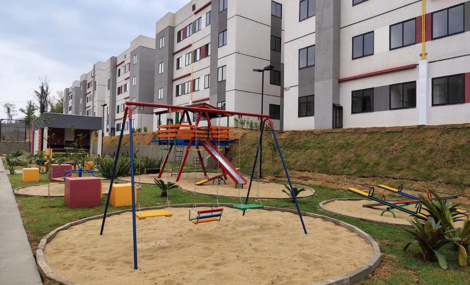 Em Londrina, Programa Casa Fácil Paraná investe mais de R$ 4,6 milhões em novo residencial com 240 imóveis