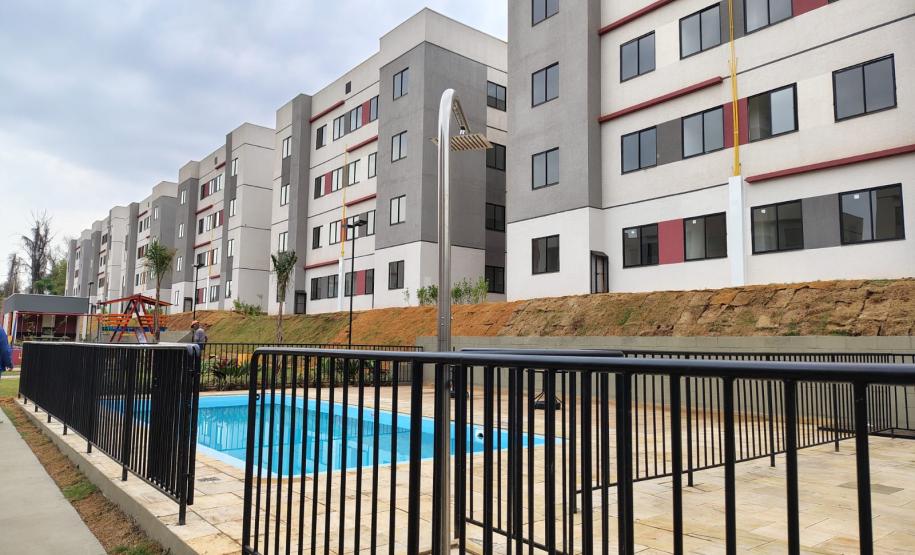 Em Londrina, Programa Casa Fácil Paraná investe mais de R$ 4,6 milhões em novo residencial com 240 imóveis