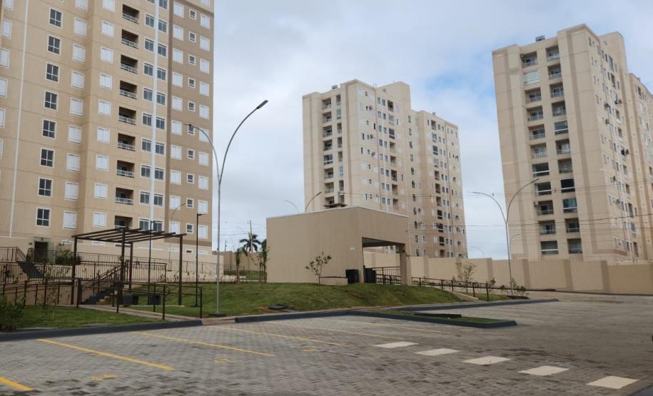 Com mais de R$ 4,5 milhões do Casa Fácil, novo condomínio com 288 apartamentos é entregue em Londrina