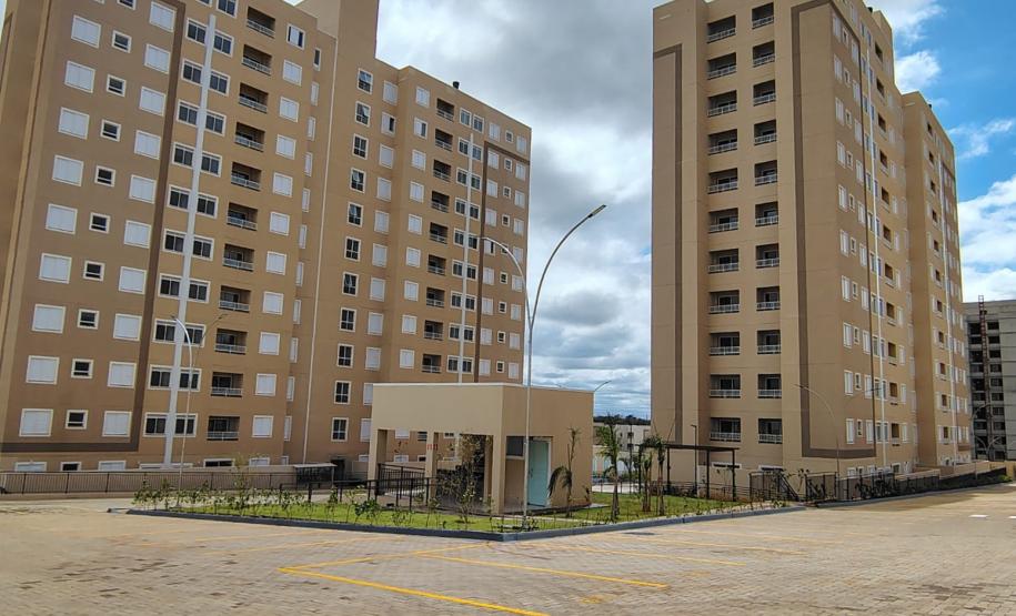 Com mais de R$ 4,5 milhões do Casa Fácil, novo condomínio com 288 apartamentos é entregue em Londrina