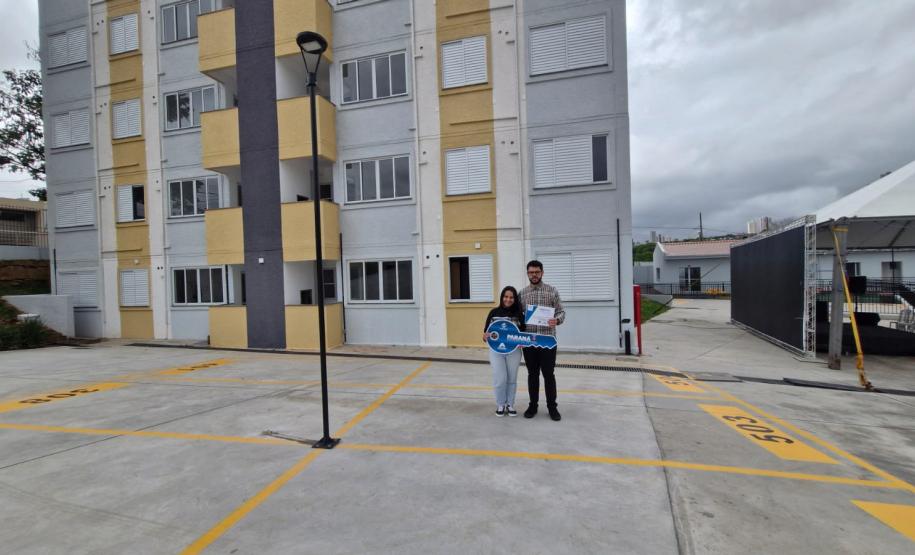 Com apoio do Estado, Cohapar entrega novo residencial em Maringá