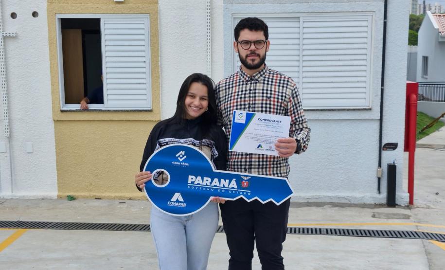 Com apoio do Estado, Cohapar entrega novo residencial em Maringá