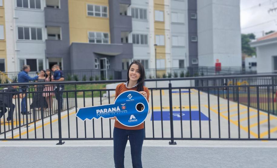 Com apoio do Estado, Cohapar entrega novo residencial em Maringá