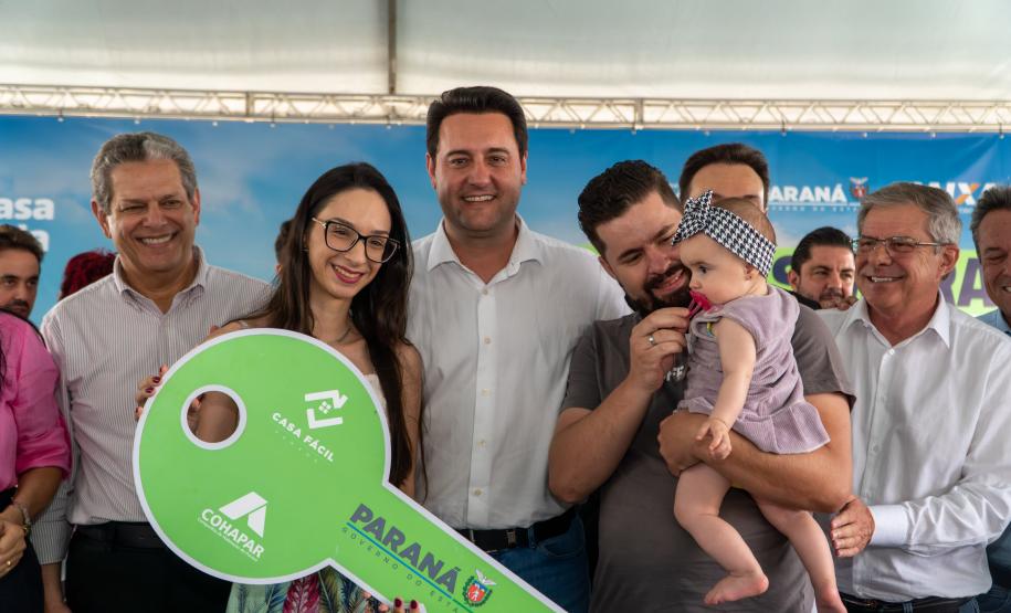 Com nova entrega, Casa Fácil Paraná já beneficiou 6,1 mil famílias de Maringá