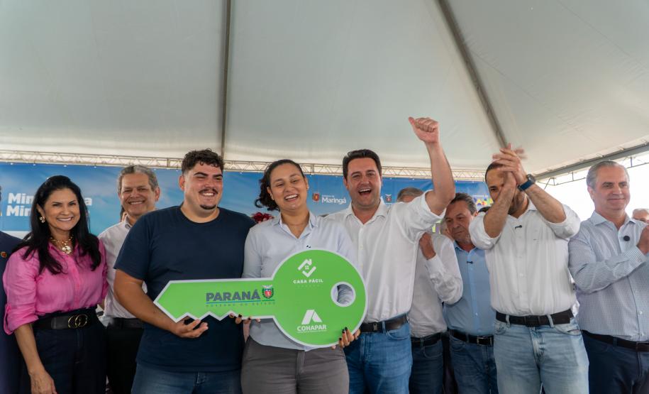 Com nova entrega, Casa Fácil Paraná já beneficiou 6,1 mil famílias de Maringá
