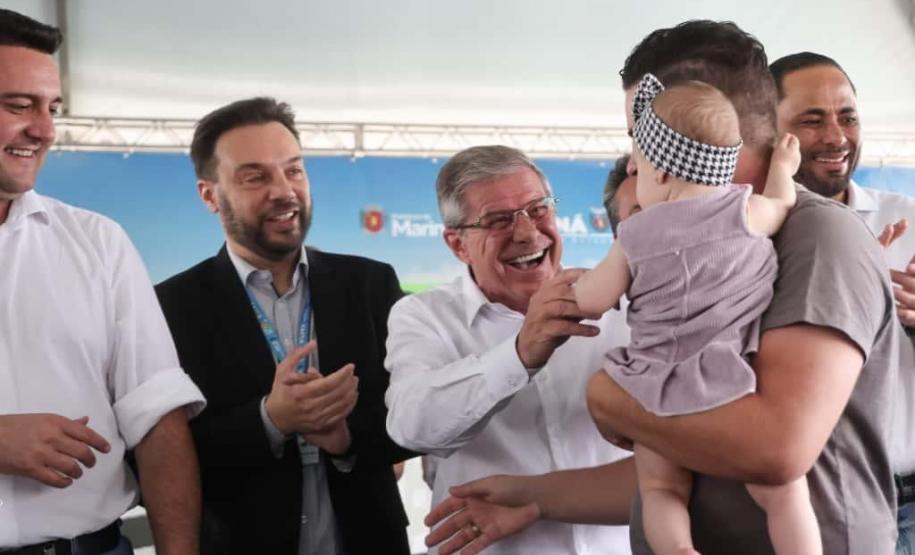 Com nova entrega, Casa Fácil Paraná já beneficiou 6,1 mil famílias de Maringá