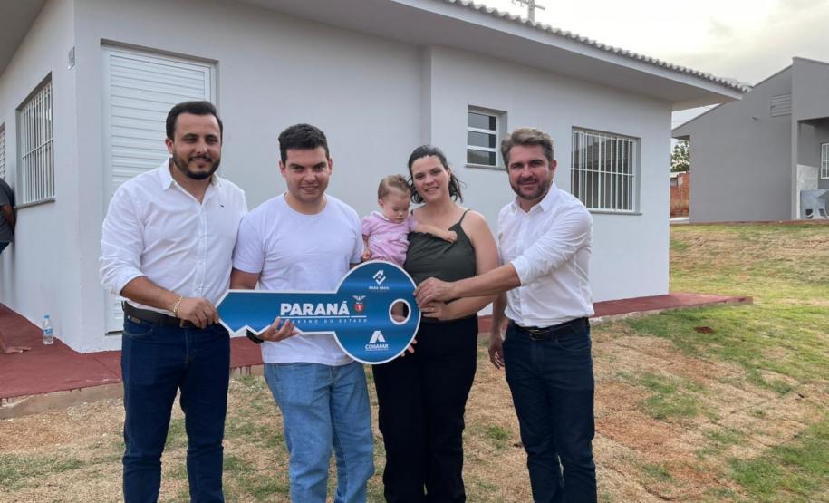 Com recursos do Estado, Cohapar entrega novo residencial no município de Quinta do Sol